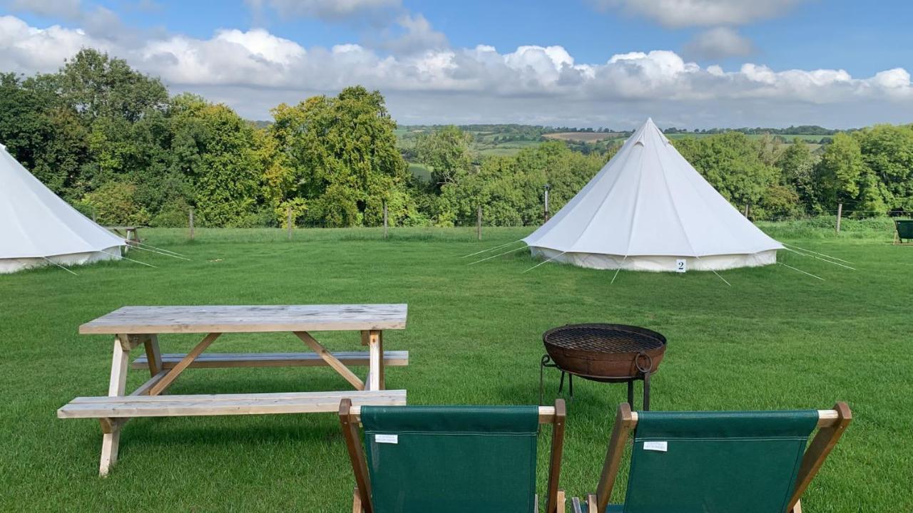 Farm Radnage Glamping Bell Tent 8, With Log Burner And Fire Pit Luxury tent High Wycombe